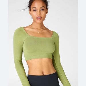 FABLETICS Kinsley Cropped Seamless Long Sleeve Top Small NWT
